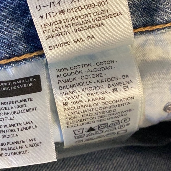 Levi’s rib cage wide leg, light wash denim blue jeans. Women’s size 27 - Picture 9 of 16